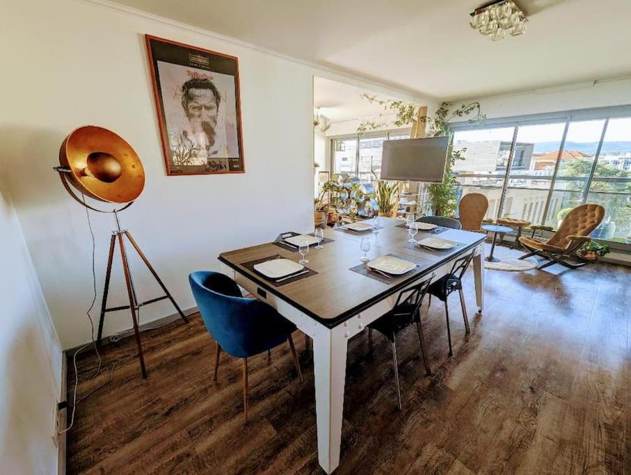 Apartamento 85m2, Hypercentre, Balcon, Parking, Clim